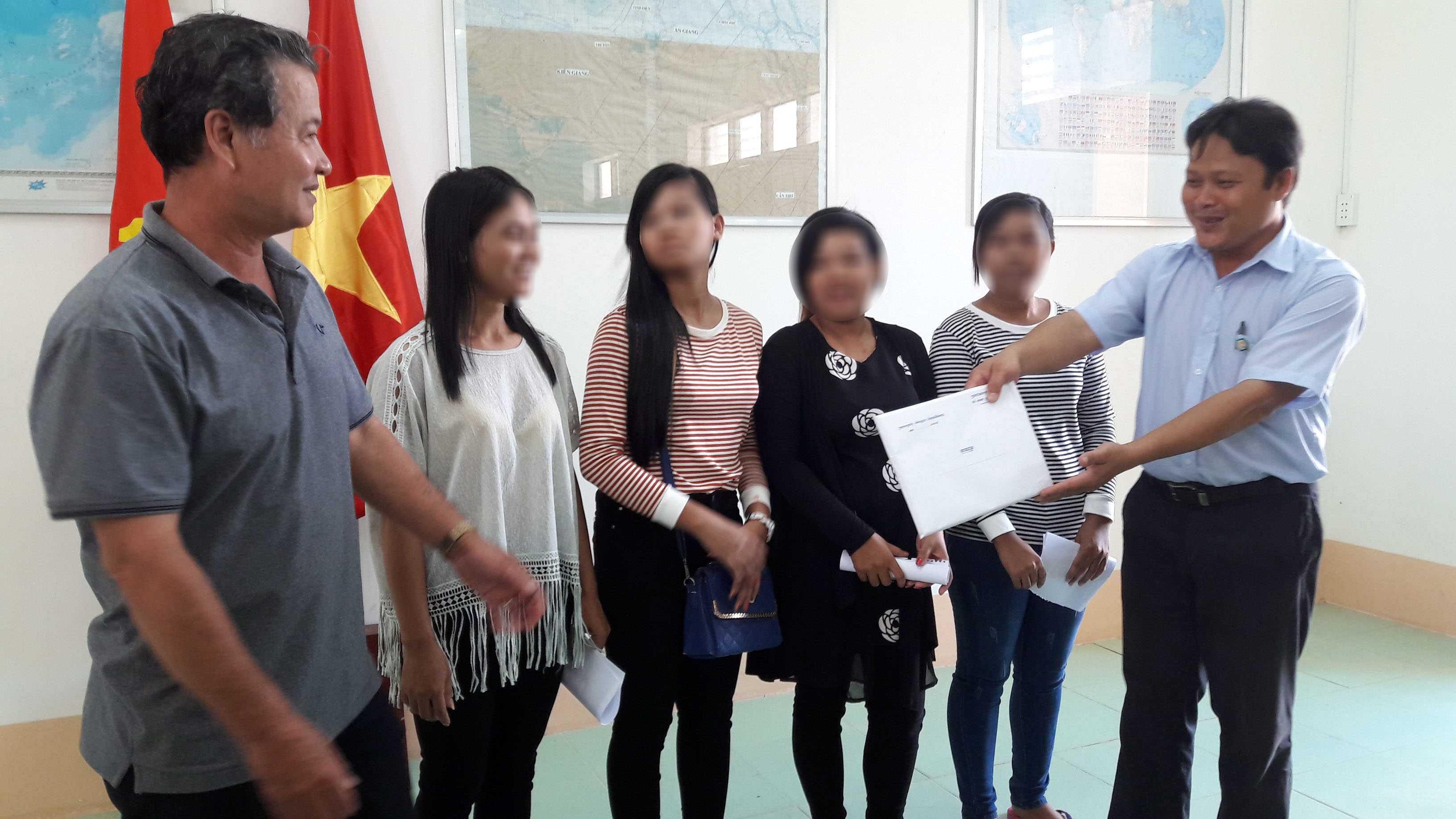 CCPCR repatriated Victim to Vietnam and refer to Authority 