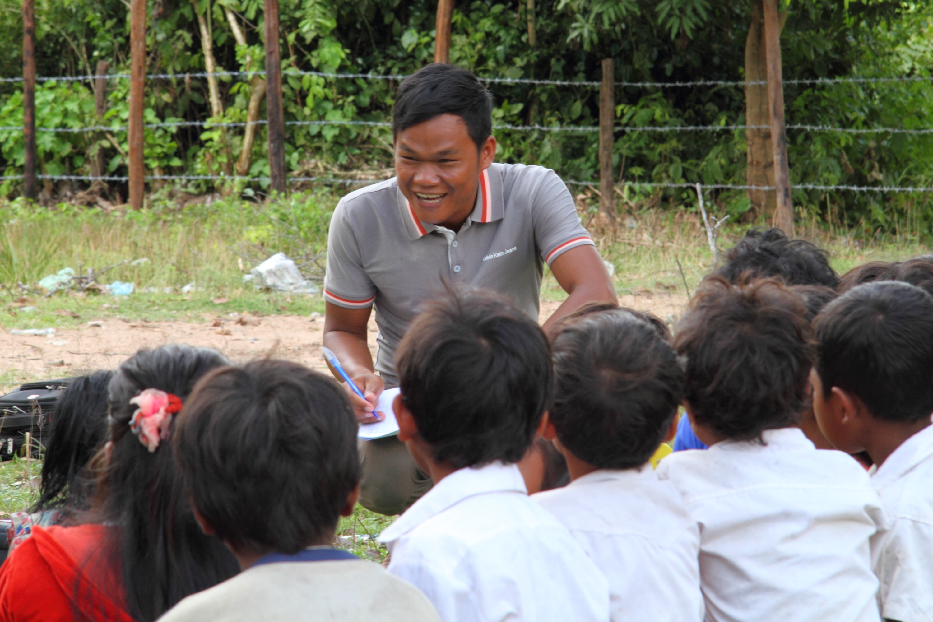 Children in Kampong Thom Communicated with CCPCR's donor